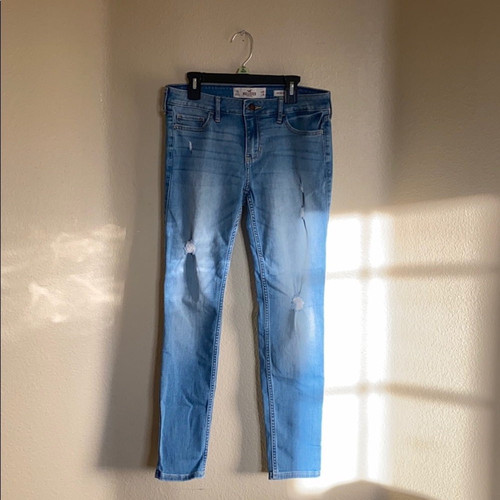 Low Rise Supper Skinny Ripped Jeans